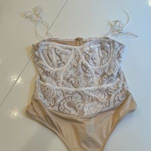 Superdown Lace Bodysuit | Small